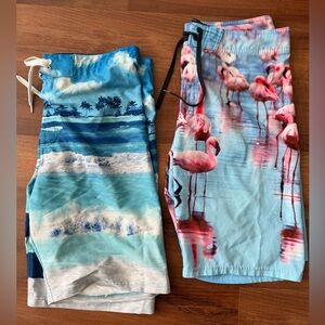 Men’s Old Navy Boardshorts, 32